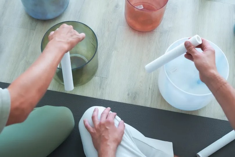 Bain sonore & relaxation profonde - cours de yoga à Pully, SunDora Shala